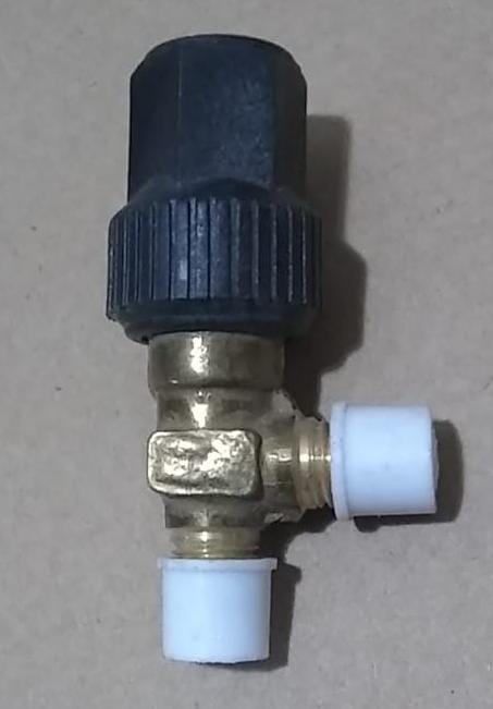 [9958] ROBINETE 1/4F x 1/4F